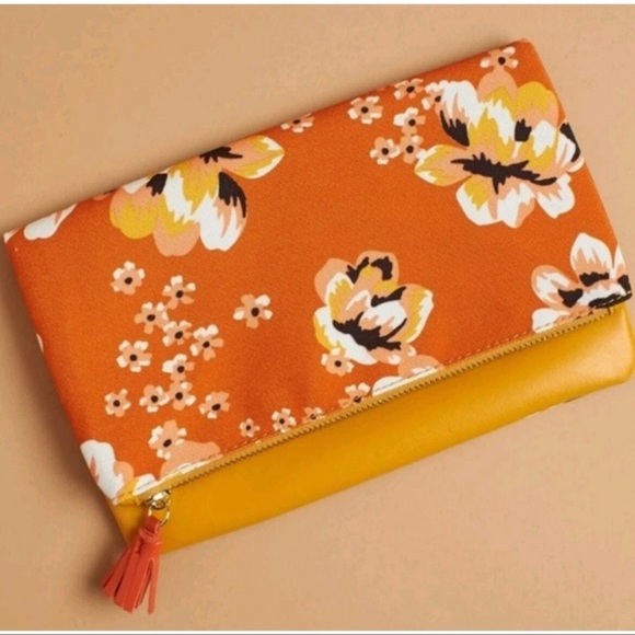Rachel Pally By Free People Orange
Floral Clutch ~ Reversible ~ NWOT - Picture 2 of 3
